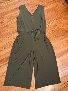 New w/o tags! Olive Green Button-Front Jumpsuit with Waist Tie